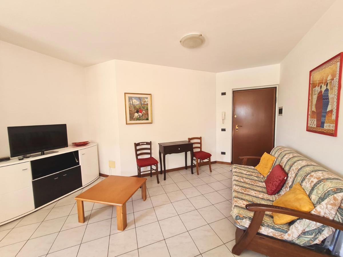 Apartments Gli Ulivi Lazise Zewnętrze zdjęcie