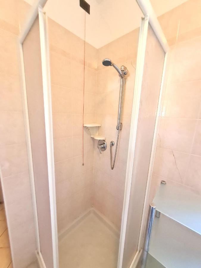 Apartments Gli Ulivi Lazise Zewnętrze zdjęcie