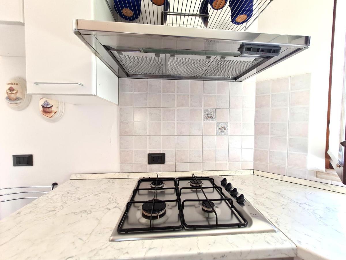 Apartments Gli Ulivi Lazise Zewnętrze zdjęcie